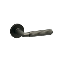 Idylla R Griff Schwarz gebürstetes Nickel