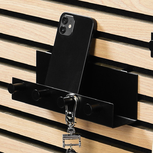 Ocelová polička se 4 háčky pro svislé i horizontální panely, černá Ocelová polička se 4 háčky pro svislé i horizontální panely, černá