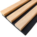 DesignLine na černém filcu