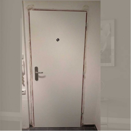 Bezpečnostní vchodové dveře do bytu